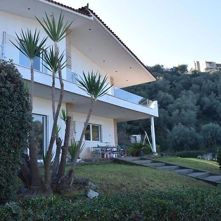 Ολόκληρος Όροφος Αγροτική Οικία Apartment Неос Пиргос Екстериор снимка
