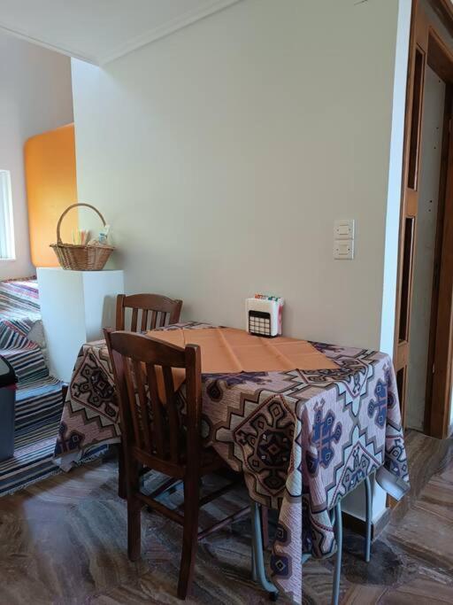 Ολόκληρος Όροφος Αγροτική Οικία Apartment Неос Пиргос Екстериор снимка