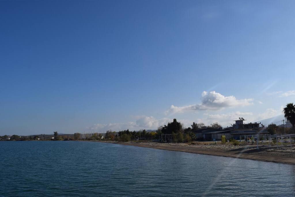 Ολόκληρος Όροφος Αγροτική Οικία Apartment Неос Пиргос Екстериор снимка
